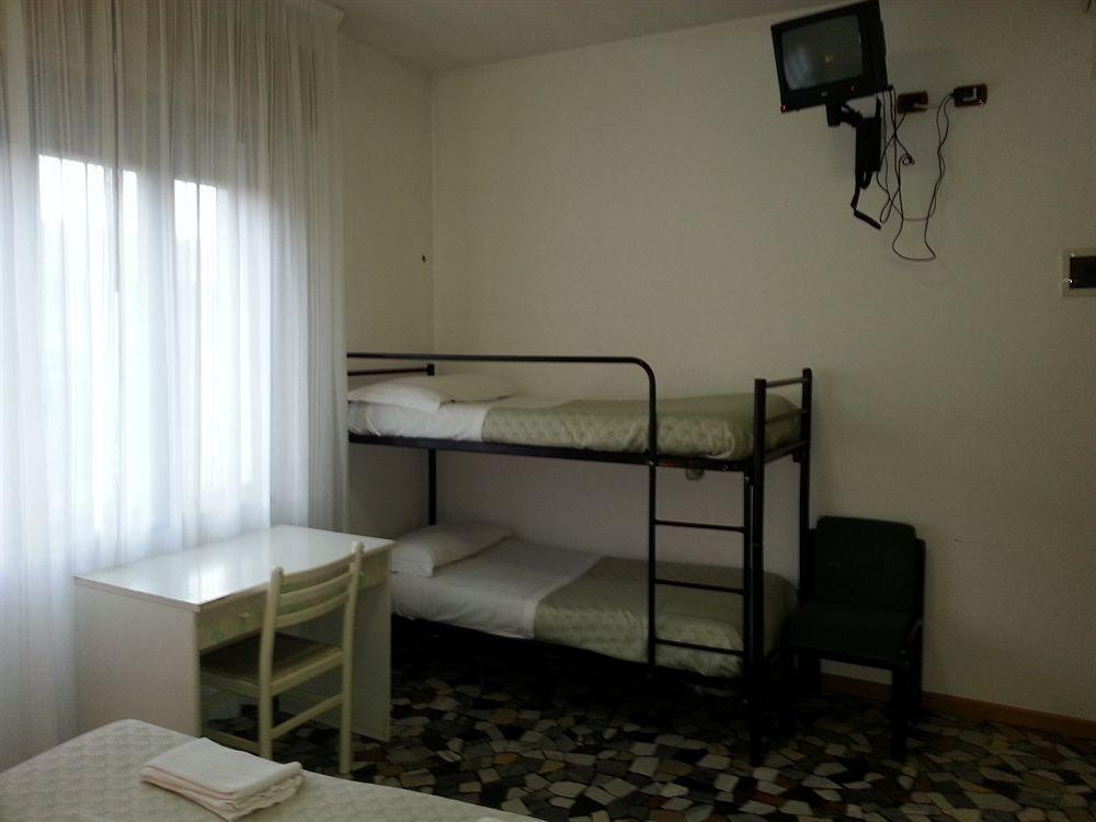 Hotel Clodia Chioggia Esterno foto