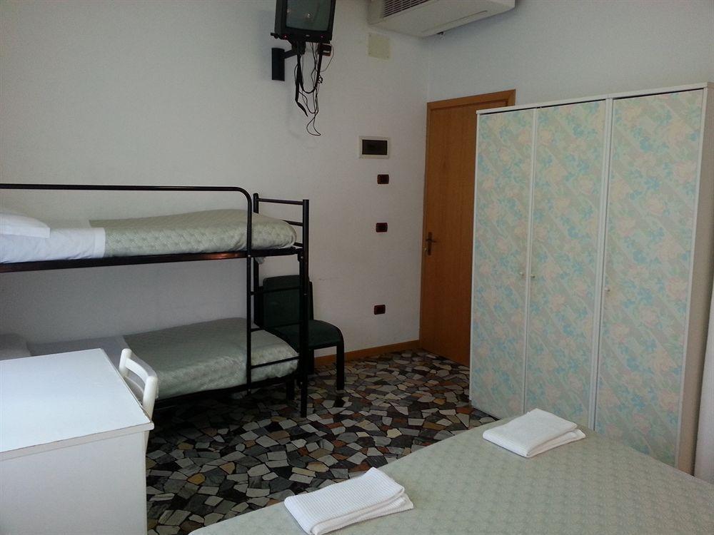Hotel Clodia Chioggia Esterno foto