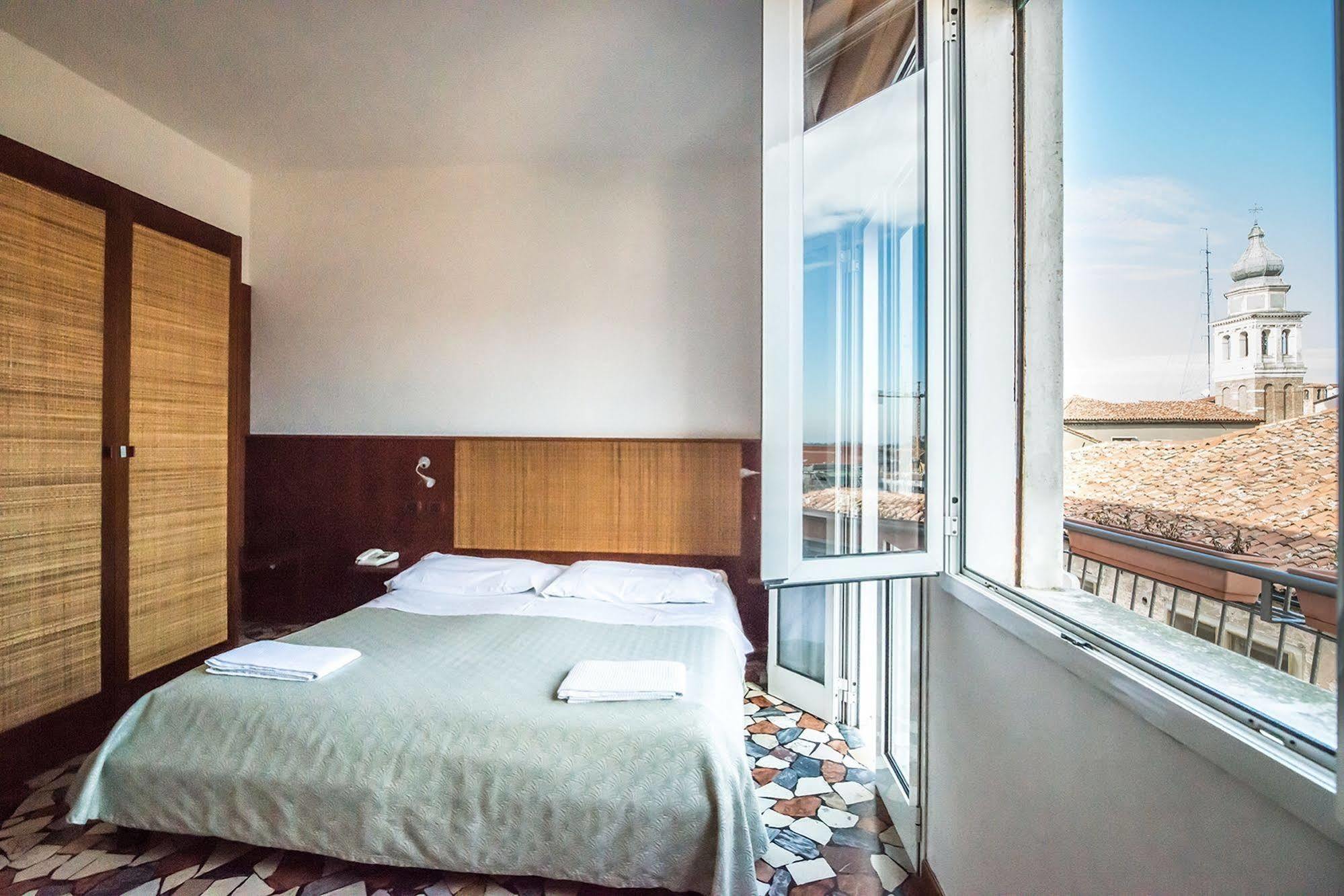 Hotel Clodia Chioggia Esterno foto