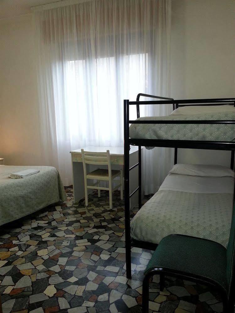 Hotel Clodia Chioggia Esterno foto